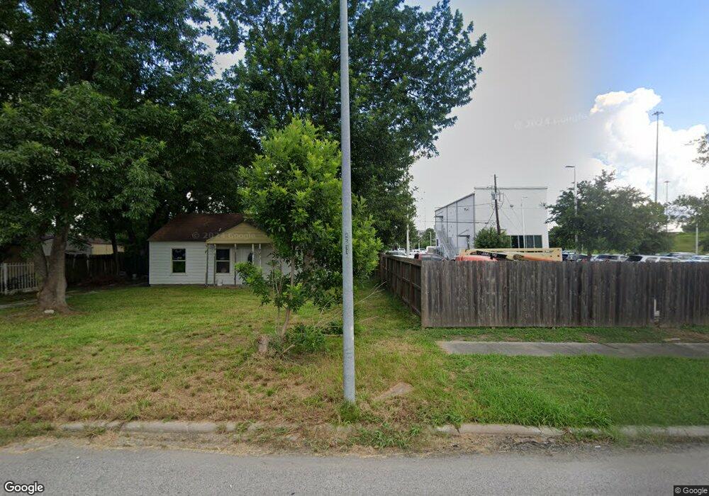 7727 Thurow St, Houston, TX 77087 - photo 1