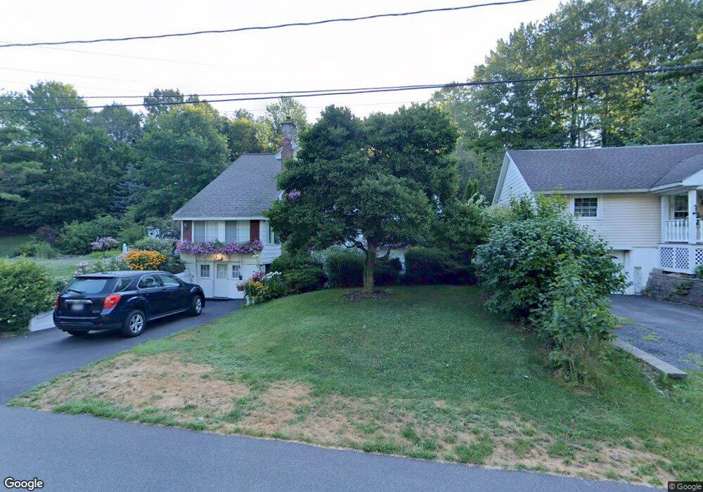 10 Andover Rd, Slingerlands, NY 12159 - photo 1