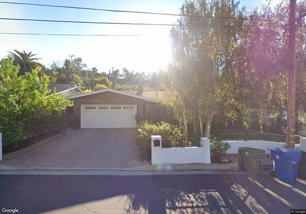 4927 Reforma Rd, Woodland Hills, CA 91364 - photo 1