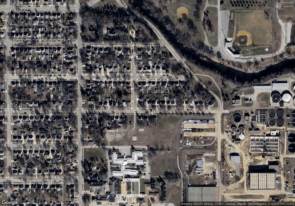 212 12th Ave SW, Austin, MN 55912 - photo 1