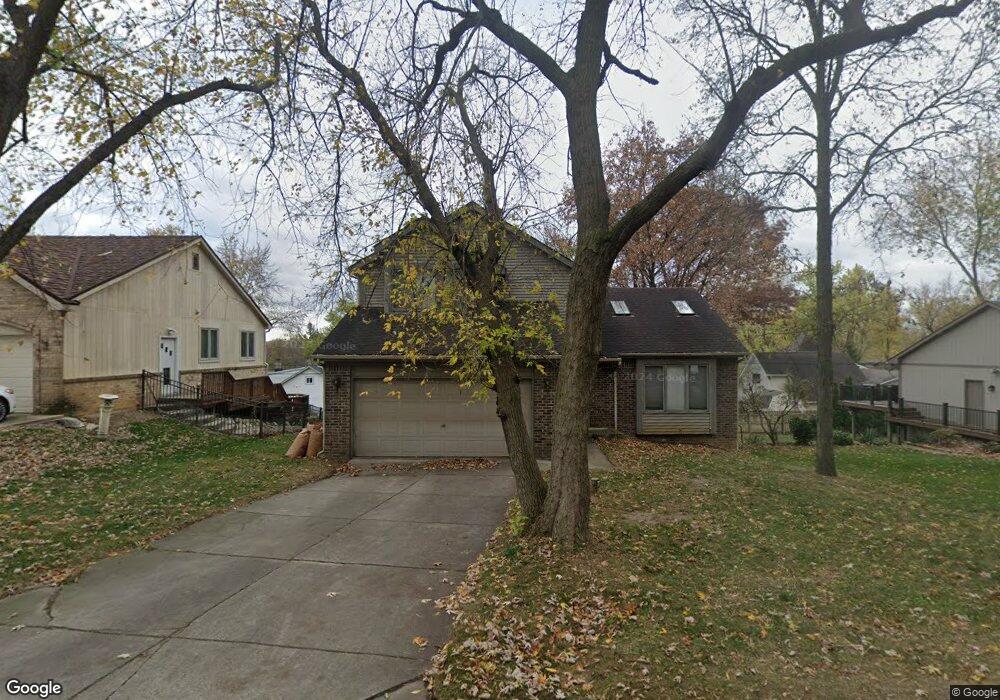 6707 Grassland Ave, West Bloomfield, MI 48324 - photo 1