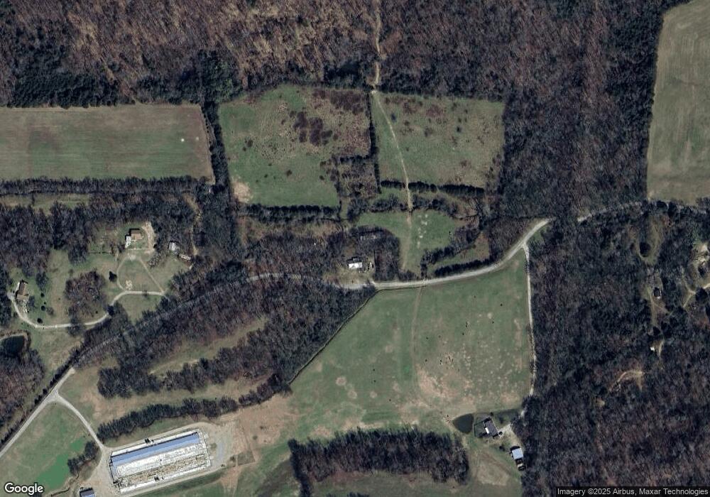 770 Petty Branch Rd, Prospect, TN 38477 - photo 1