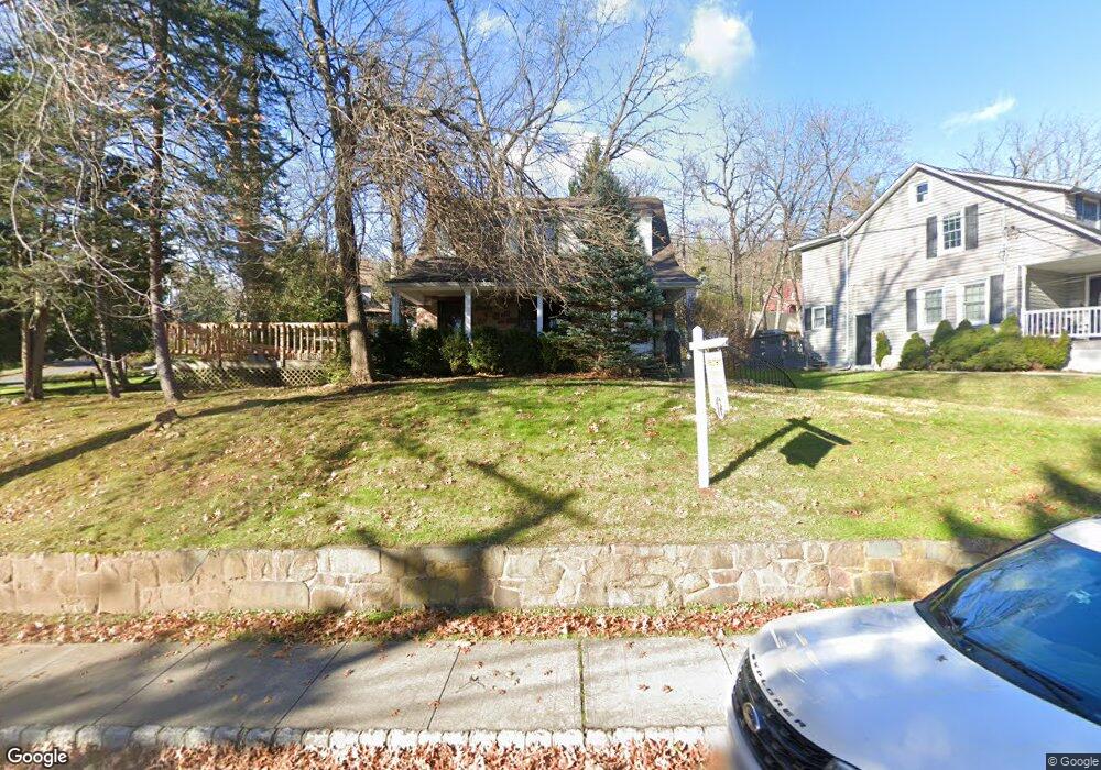 105 Johnston Dr Extension, North Plainfield, NJ 07060 - photo 1