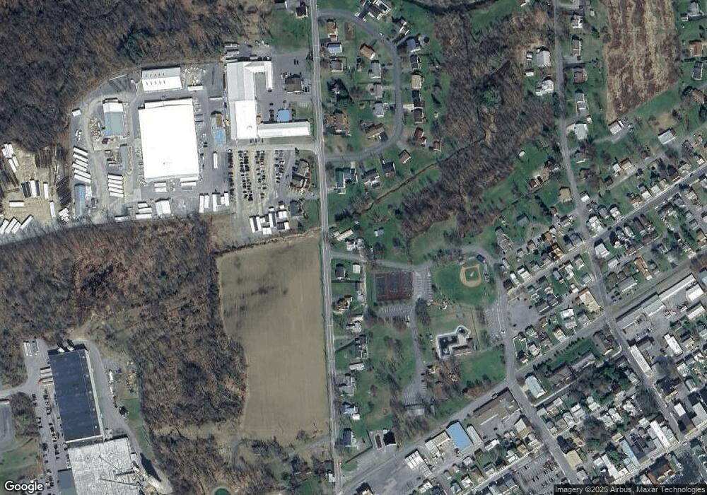 274 N 8th St, Mifflinburg, PA 17844 - photo 1