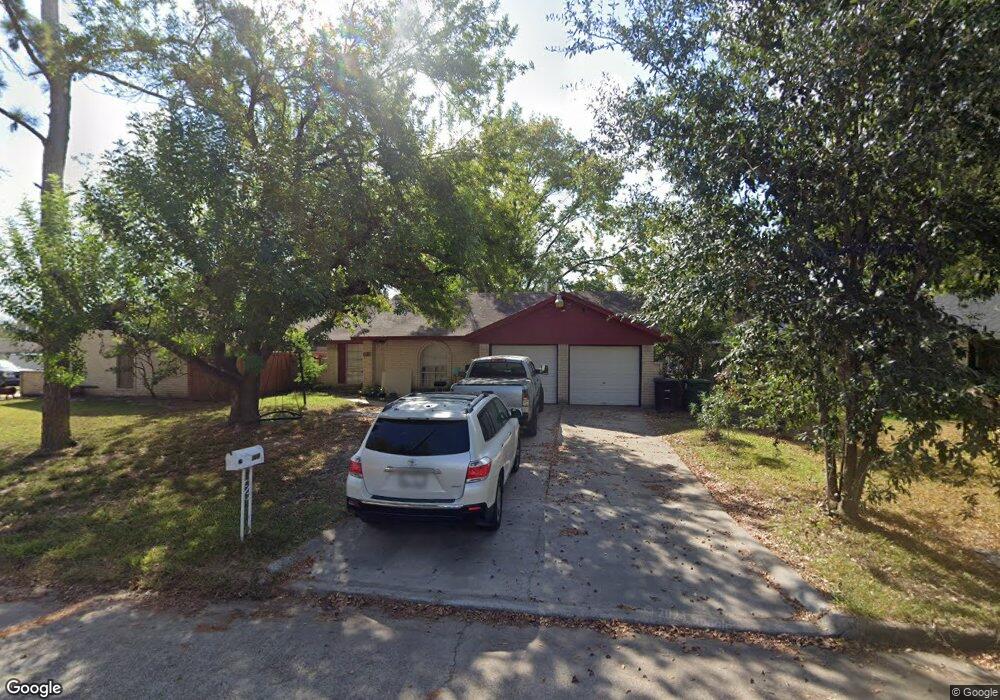 7307 Yellow Pine Dr, Houston, TX 77040 - photo 1