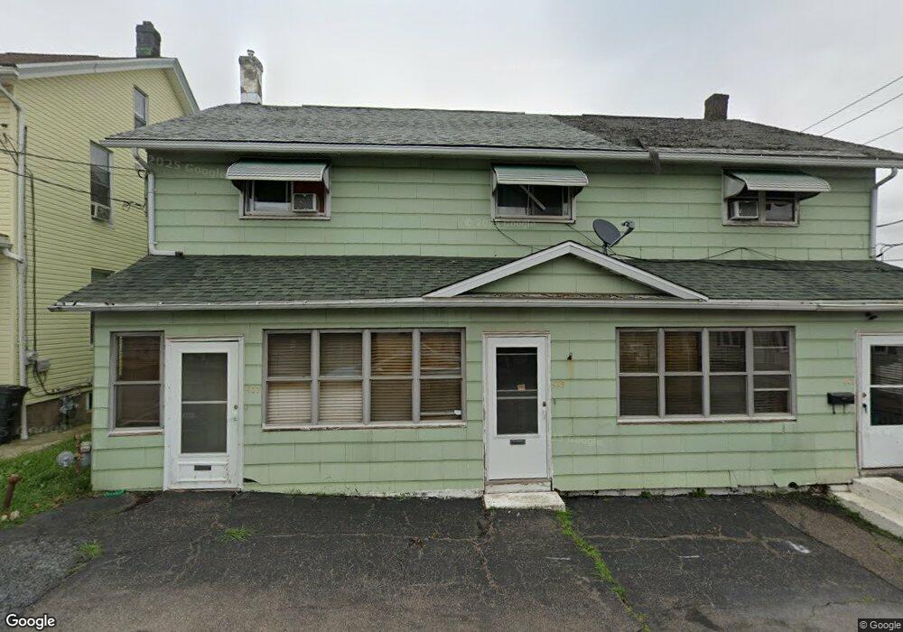 439 E Cranberry Ave, Hazleton, PA 18201 - photo 1