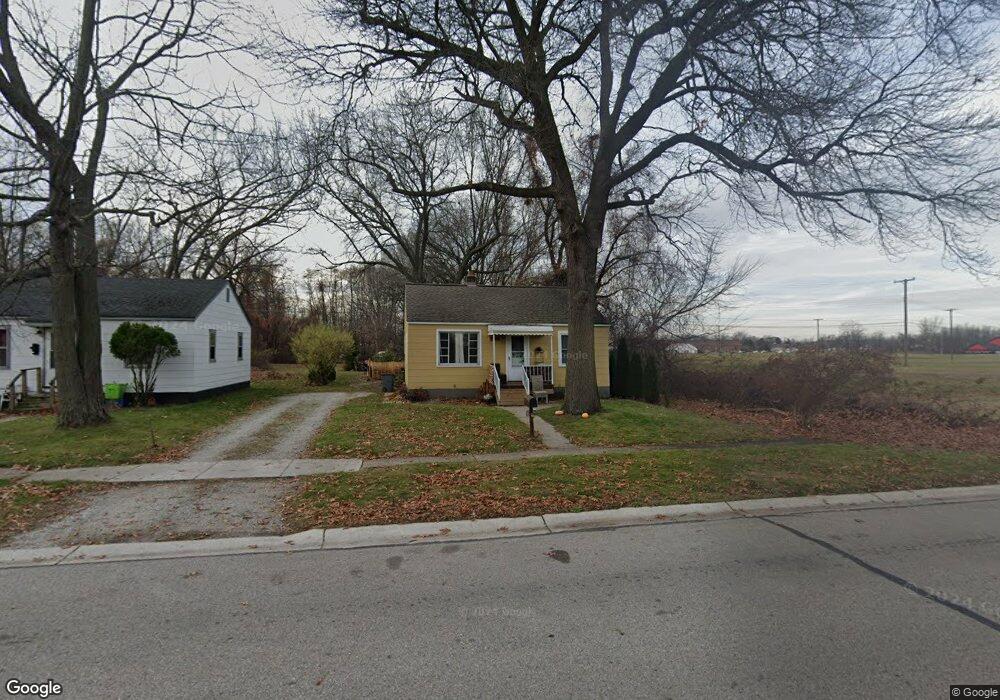 2929 28th St, Port Huron, MI 48060 - photo 1