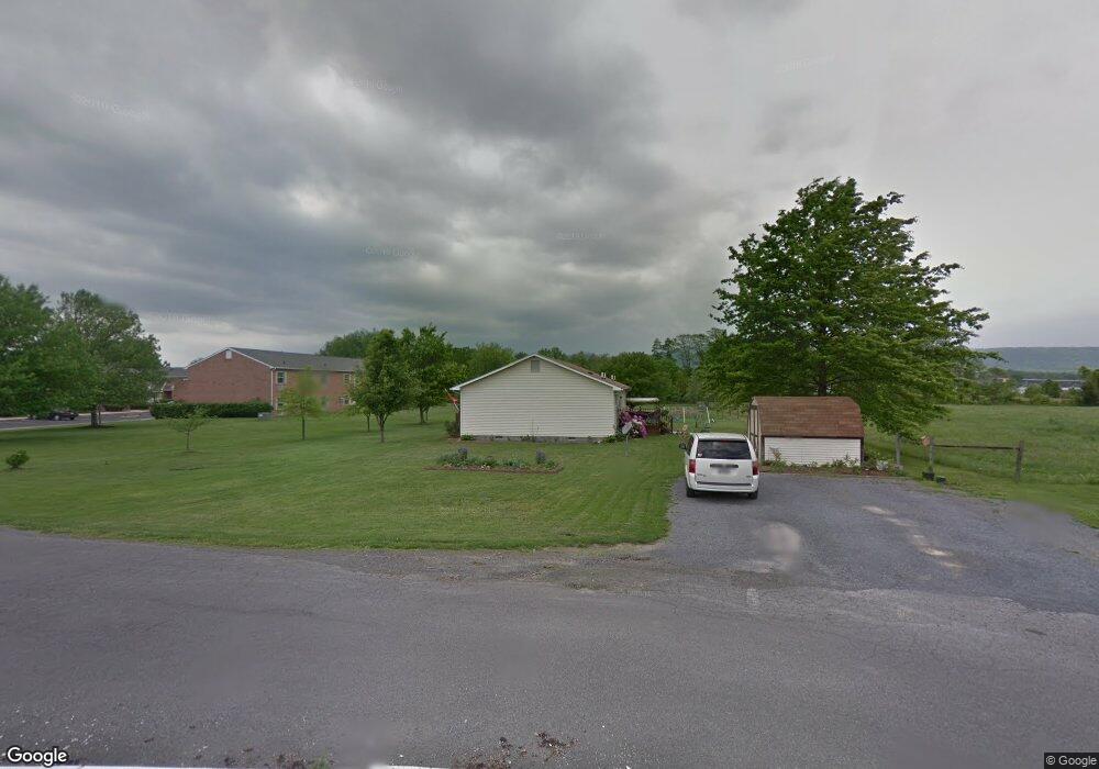 900 Lee St, Moorefield, WV 26836 - photo 1