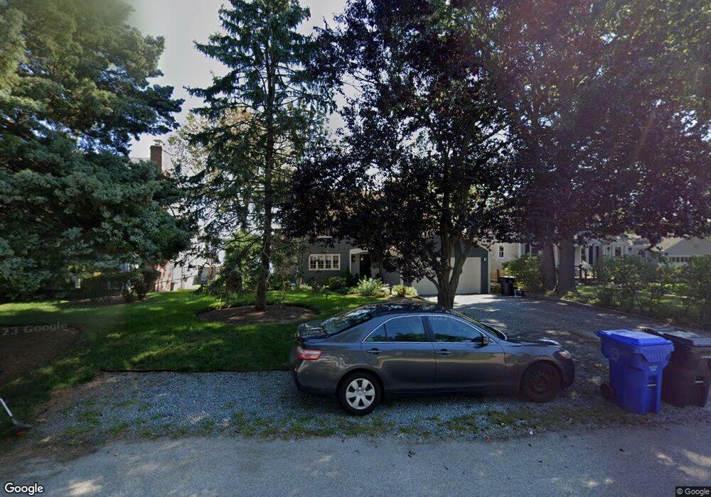 218 Riverside Dr, Riverside, RI 02915 - photo 1