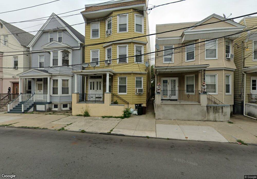 111 N 3rd St, East Newark, NJ 07029 - photo 1