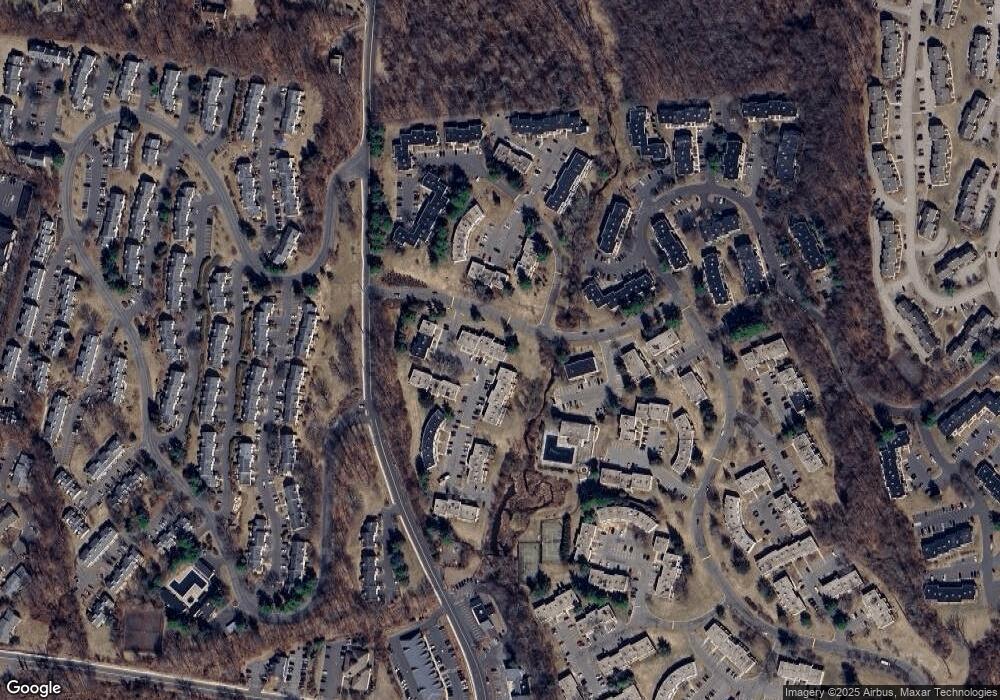 22 Hemlock Ct, Cromwell, CT 06416 - photo 1