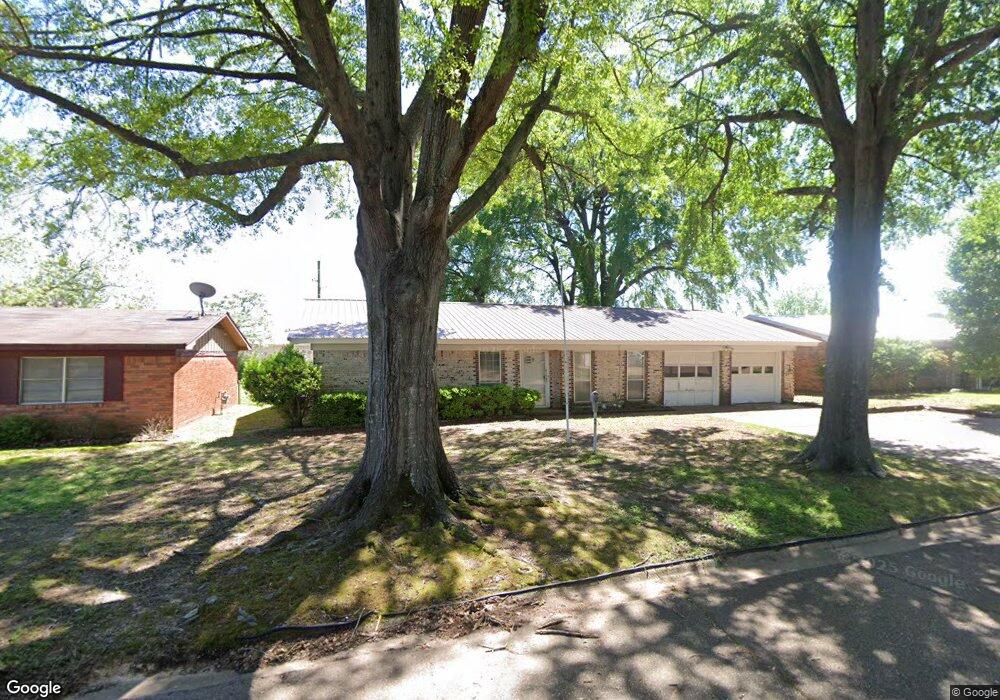 919 Japonica Dr, Wake Village, TX 75501 - photo 1