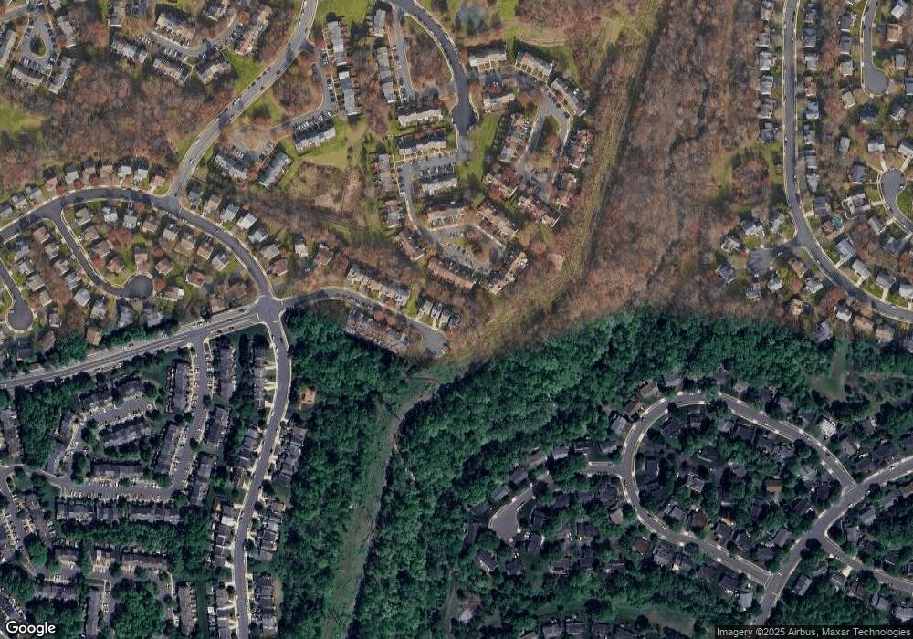 13900 Green Trails Ct, Centreville, VA 20121 - photo 1