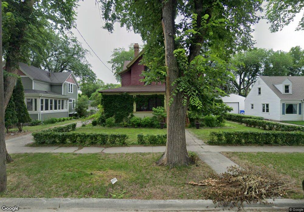 1323 5th Ave S, Fargo, ND 58103 - photo 1