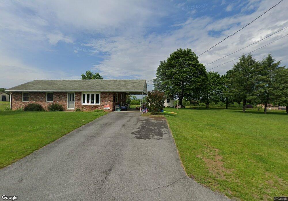 6703 Town Dr, Saint Thomas, PA 17252 - photo 1