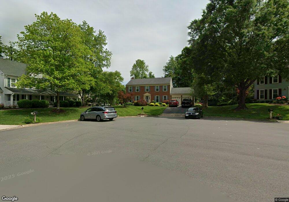 9601 Signal Pointe Way, Fairfax Station, VA 22039 - photo 1