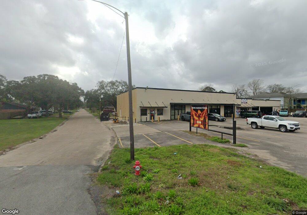 1000 E Highway 6, Alvin, TX 77511 - photo 1