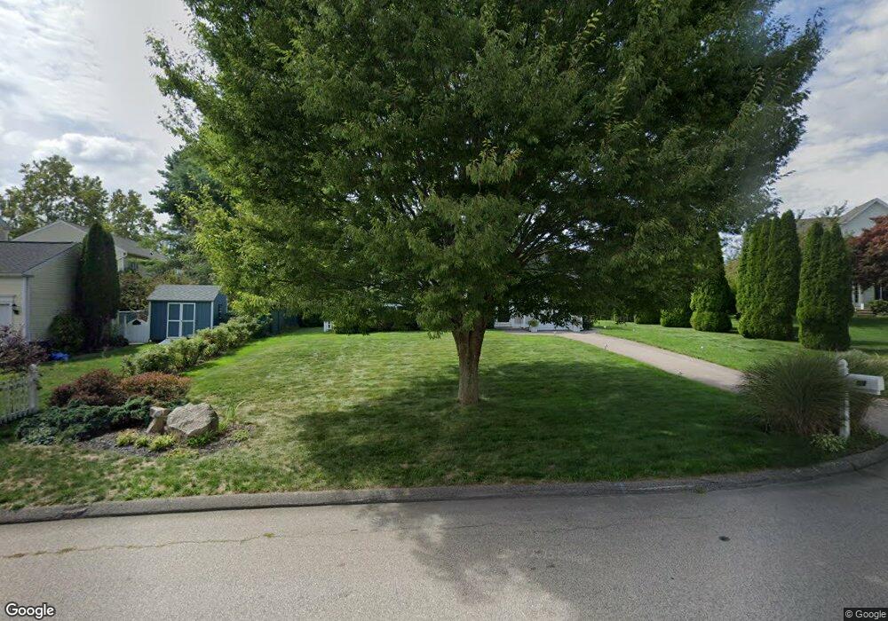 63 Tum-A-lum Cir, Westerly, RI 02891 - photo 1