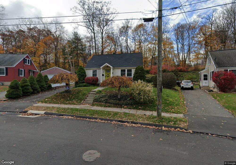 346 N Hoadley St, Naugatuck, CT 06770 - photo 1