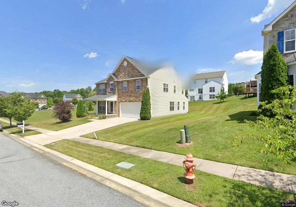 4731 Stellabrooke Ln, Rosedale, MD 21237 - photo 1