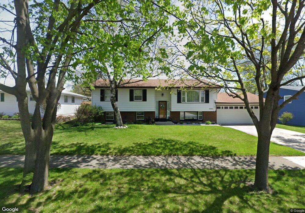 9385 Mckinley St, Crown Point, IN 46307 - photo 1