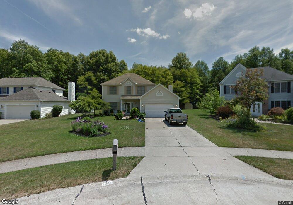 7357 Arbor Ct, Olmsted Falls, OH 44138 - photo 1