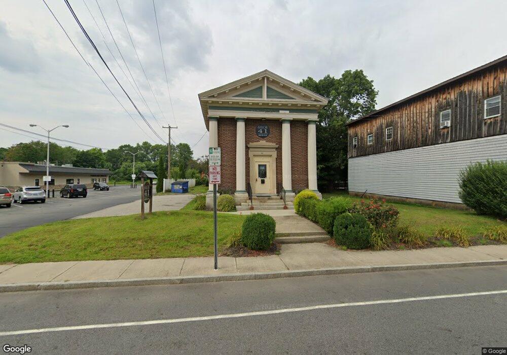 22 Railroad Ave, Plainfield, CT 06374 - photo 1