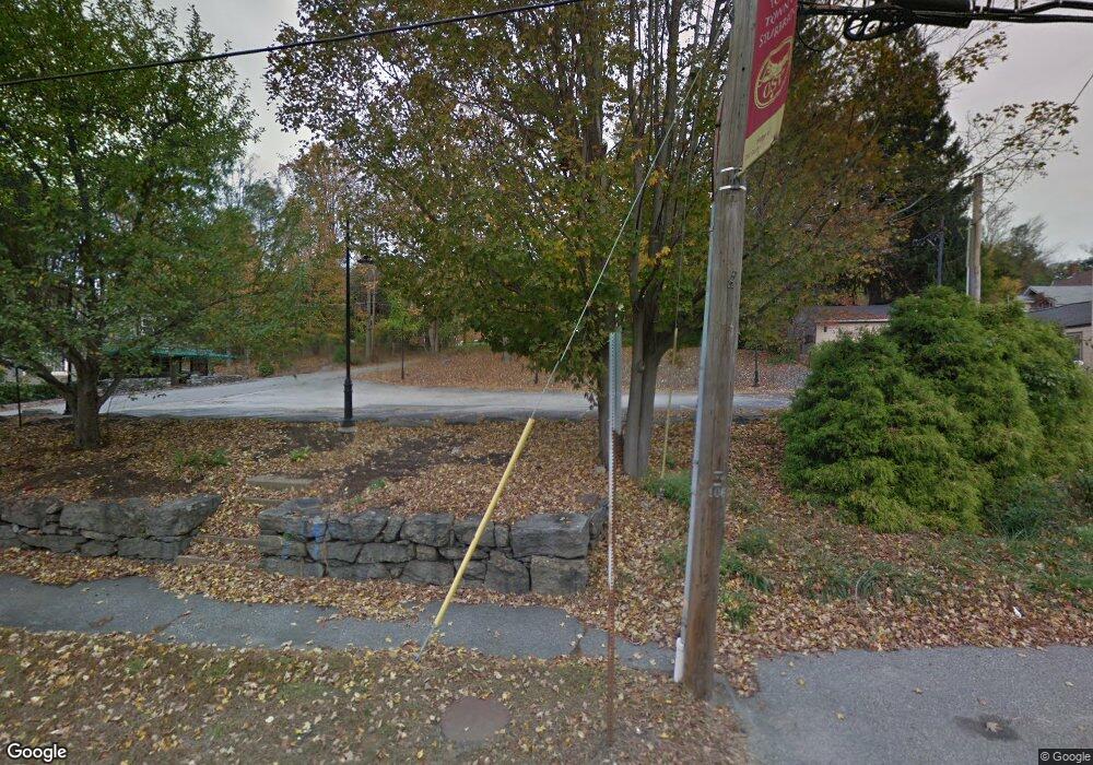 602 Main St, Sturbridge, MA 01518 - photo 1