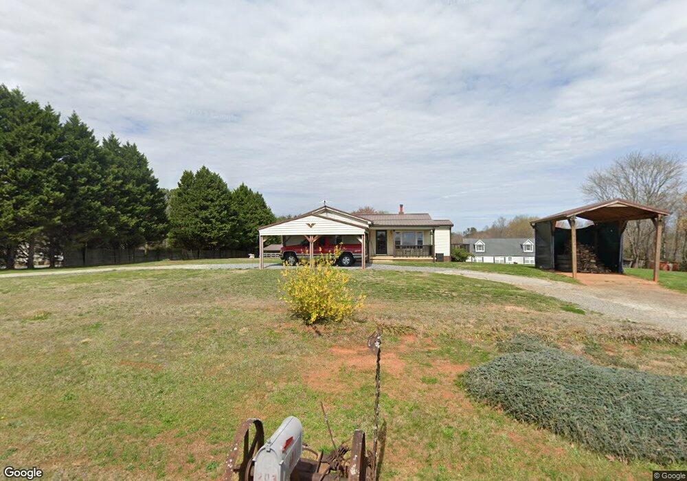 203 Reeves Rd, Statesville, NC 28625 - photo 1