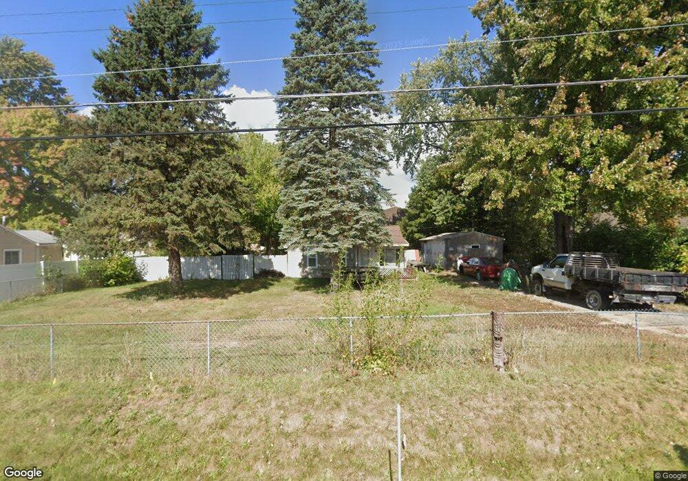 3486 Beveridge Rd, Flint, MI 48532 - photo 1