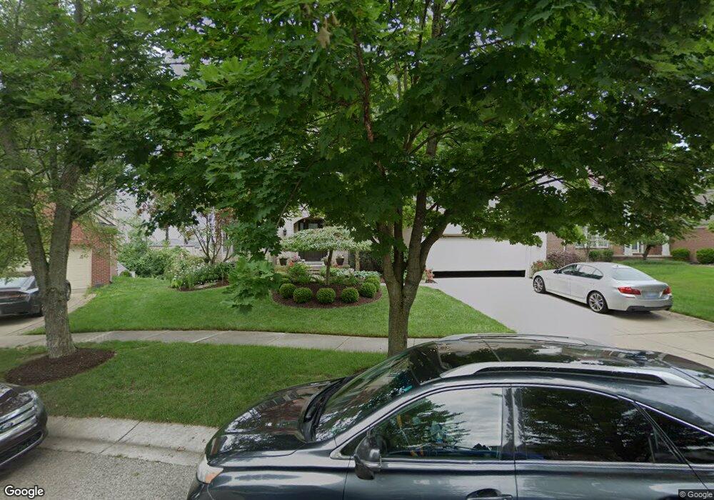 7680 Windgate Cir, West Bloomfield, MI 48323 - photo 1