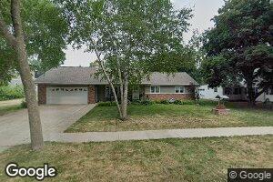 914 8th St, Sibley, IA 51249