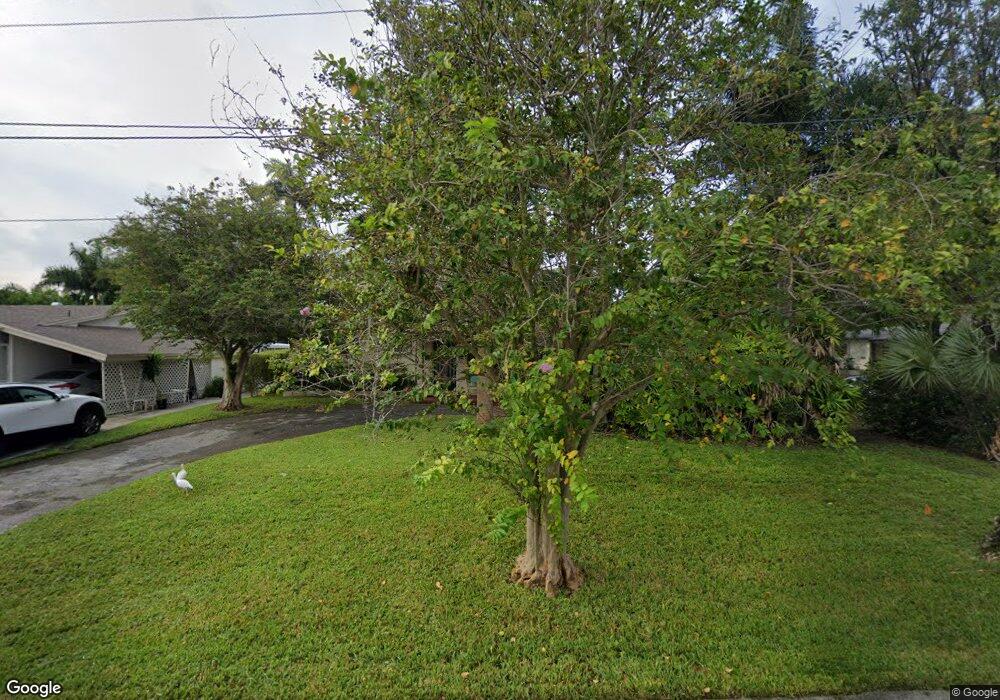 317 SW 8th St, Hallandale Beach, FL 33009 - photo 1