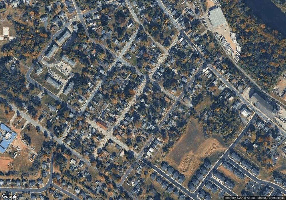 222 Walnut St, Spring City, PA 19475 - photo 1