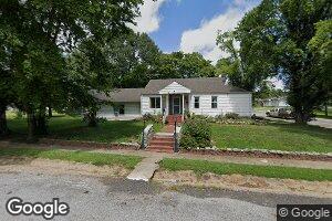 315 W Posey Ct, Shawneetown, IL 62984