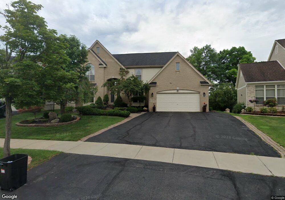 7663 Rosewood Ln, West Bloomfield, MI 48323 - photo 1