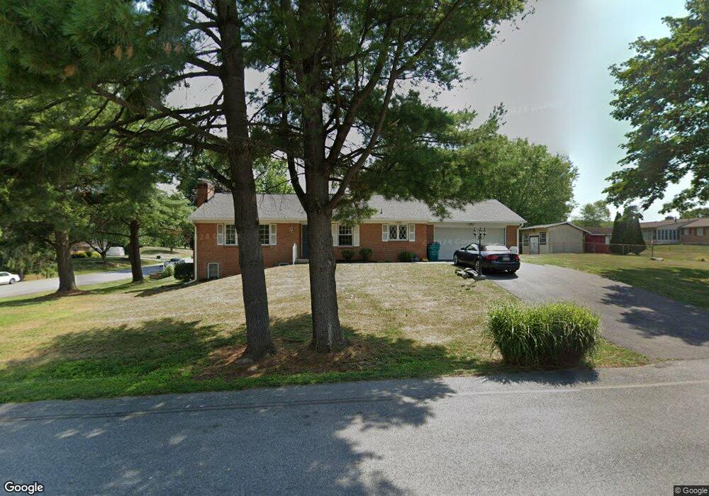 19227 Paradise Manor Dr, Hagerstown, MD 21742 - photo 1