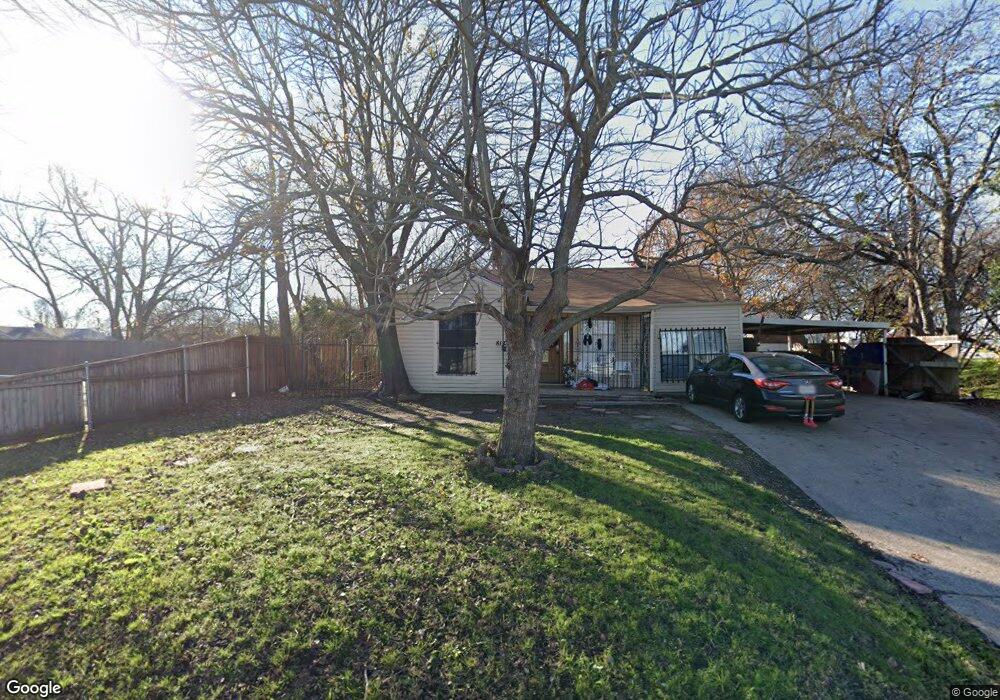 817 Small St, Grand Prairie, TX 75050 - photo 1