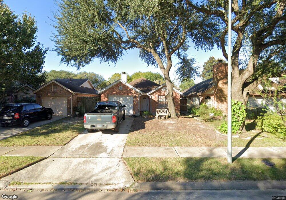 8230 Summertree Dr, Houston, TX 77040 - photo 1