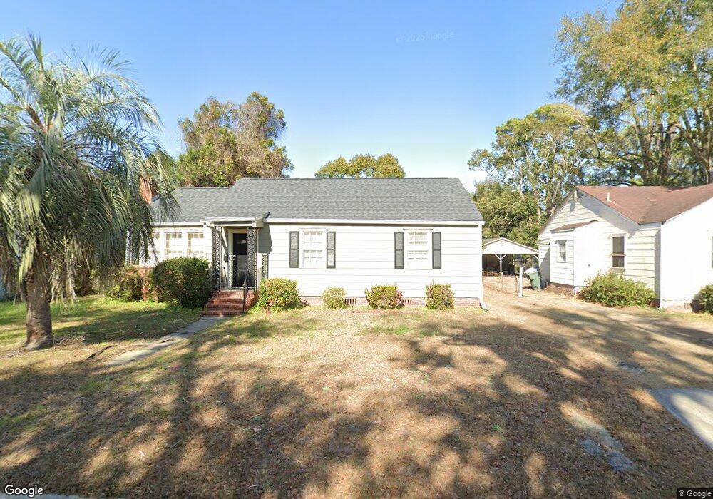 2218 E 43rd St, Savannah, GA 31404 - photo 1