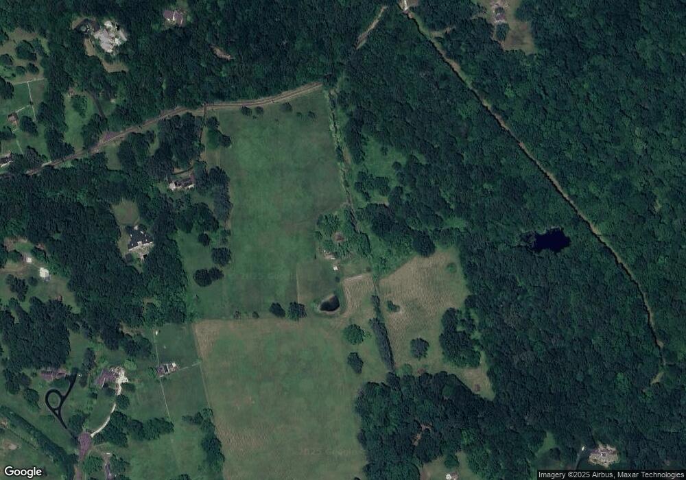 12801 Popes Head Rd, Clifton, VA 20124 - photo 1