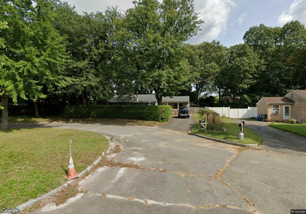 157 Jerilis Dr, Springfield, MA 01119 - photo 1