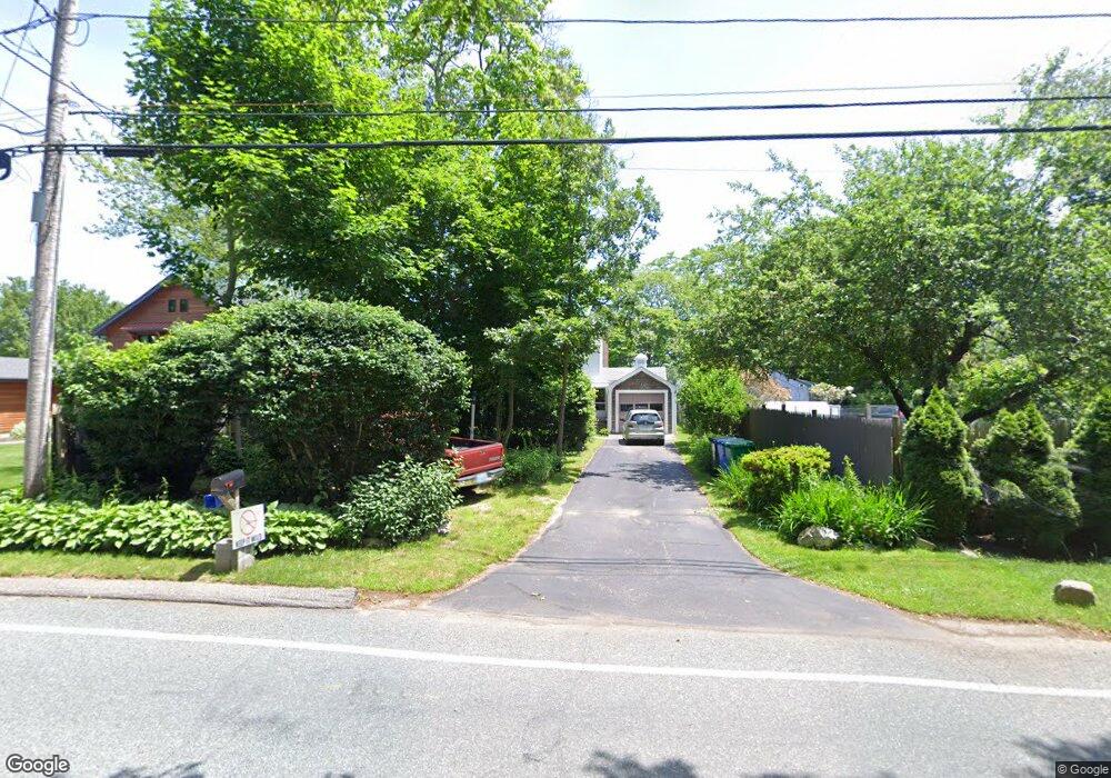 675 Middlebridge Rd, Wakefield, RI 02879 - photo 1