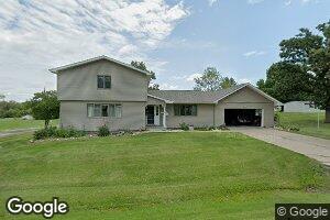 206 N Baker St, Edina, MO 63537