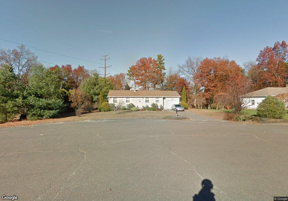 53 Overlook Dr, Easthampton, MA 01027 - photo 1