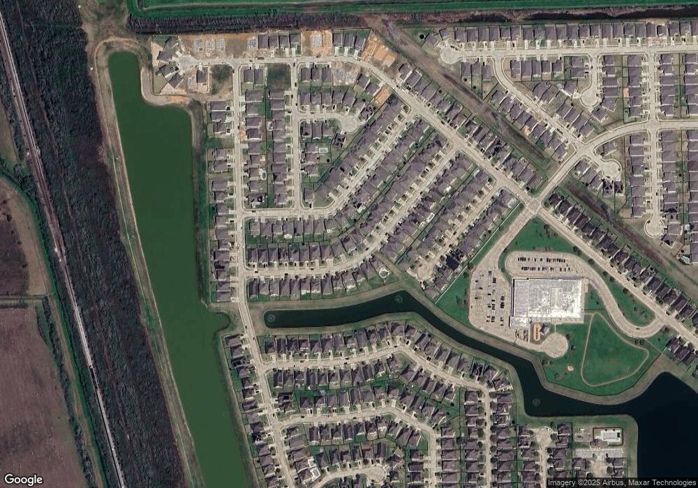 5174 Echo Falls Dr, Alvin, TX 77511 - photo 1