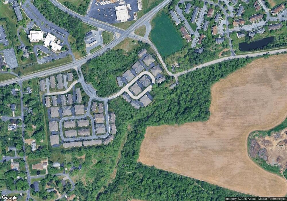 189 Meadowview Dr, Harrisburg, PA 17111 - photo 1