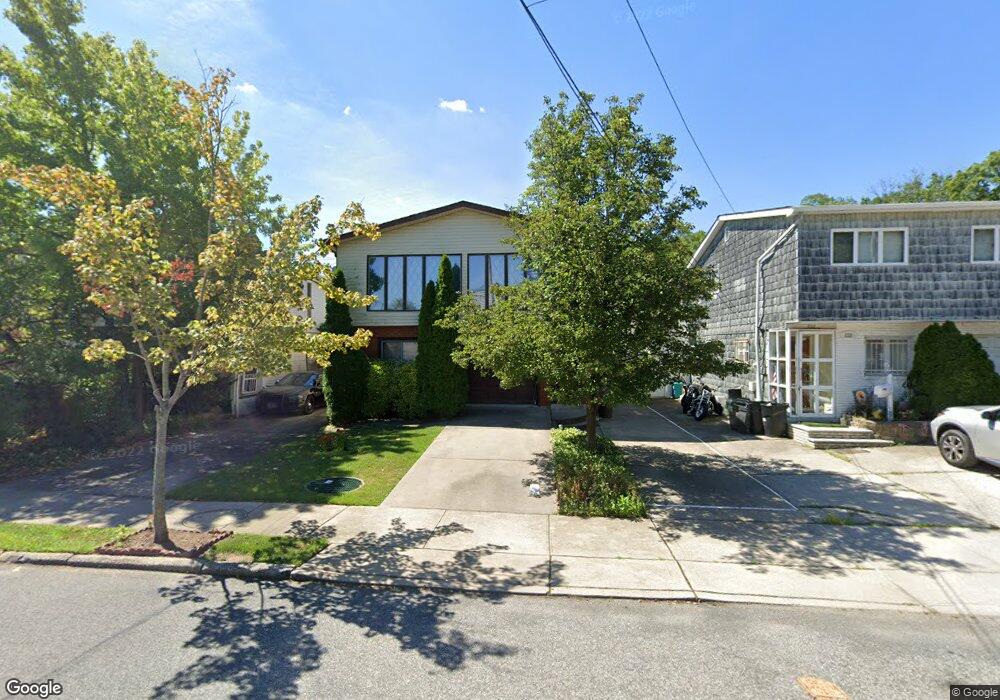 218 Bishop St, Staten Island, NY 10306 - photo 1