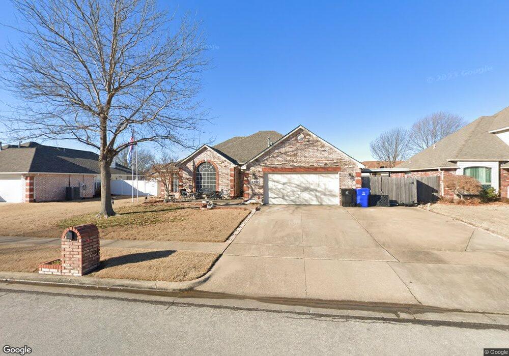 1304 S 35th St, Broken Arrow, OK 74014 - photo 1