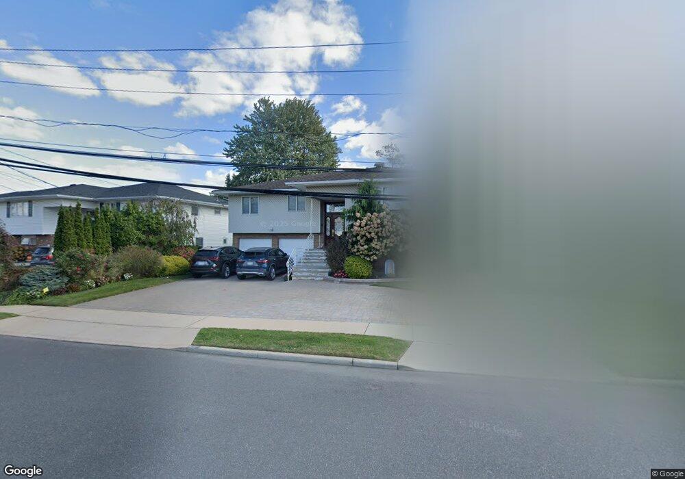 2995 Hewlett Ave, Merrick, NY 11566 - photo 1